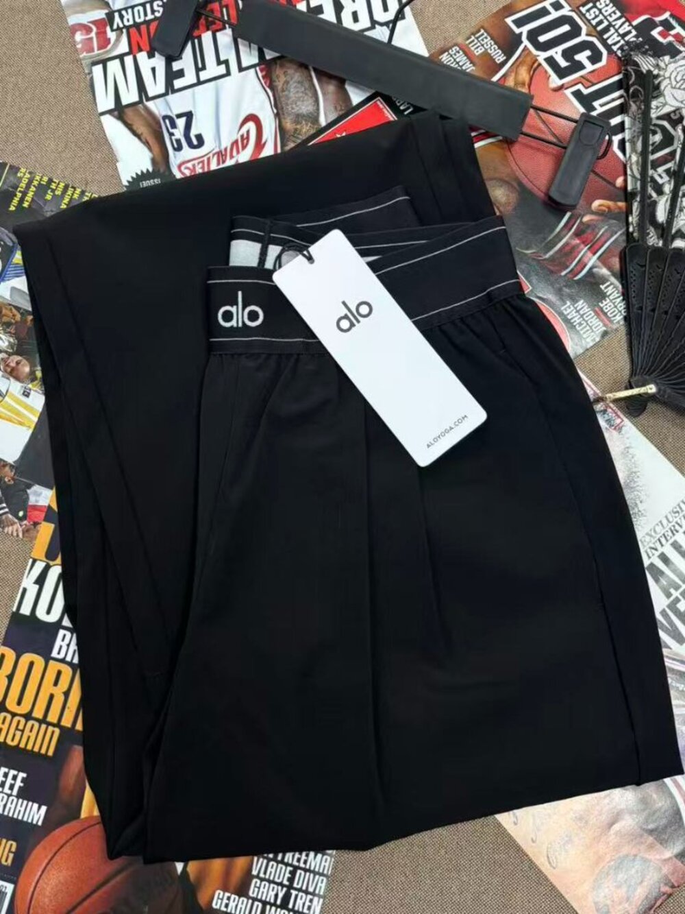 🌟Alo Yoga Suit Up Trouser Black Regular 30-inch Inner Seam Length - Picture 3 of 12